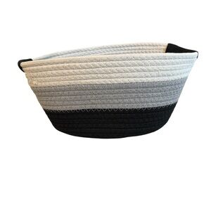 Round Cotton Rope Woven Storage Basket with Handles